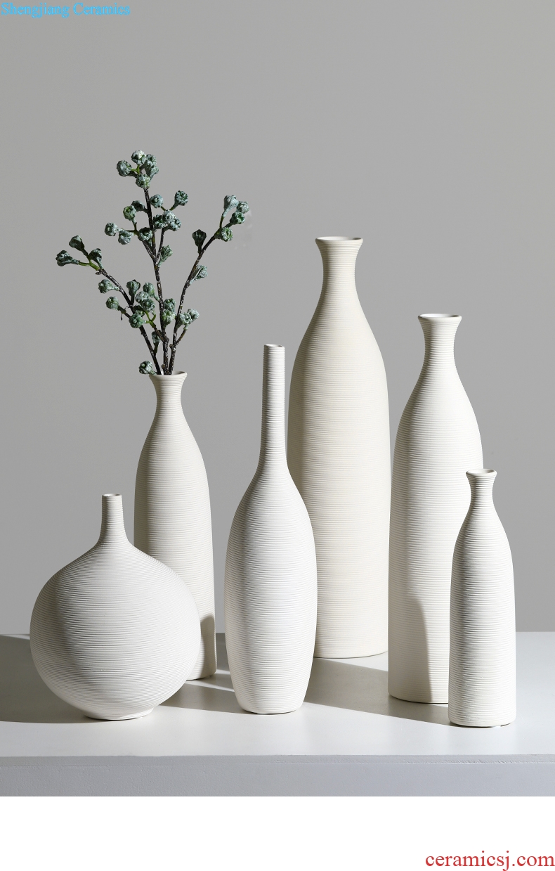 The tang dynasty white ceramic flower vases contemporary and contracted dry flower flower implement the sitting room TV ark household soft adornment