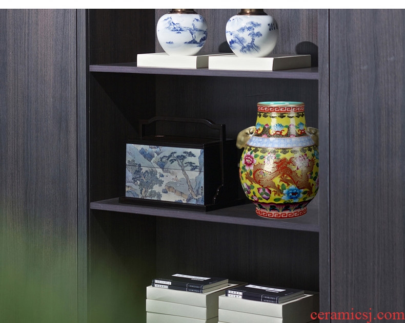 Jingdezhen ceramics archaize qing qianlong colored enamel hand-painted vases with the Chinese style living room handicraft furnishing articles