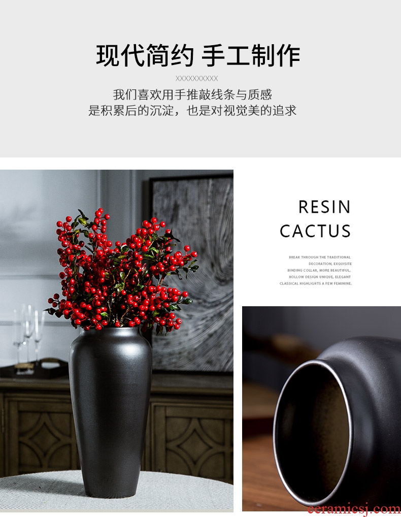 Jingdezhen ceramic vase furnishing articles coarse pottery black contracted dry flower arranging hotel retro hydroponic flower implement creative living room