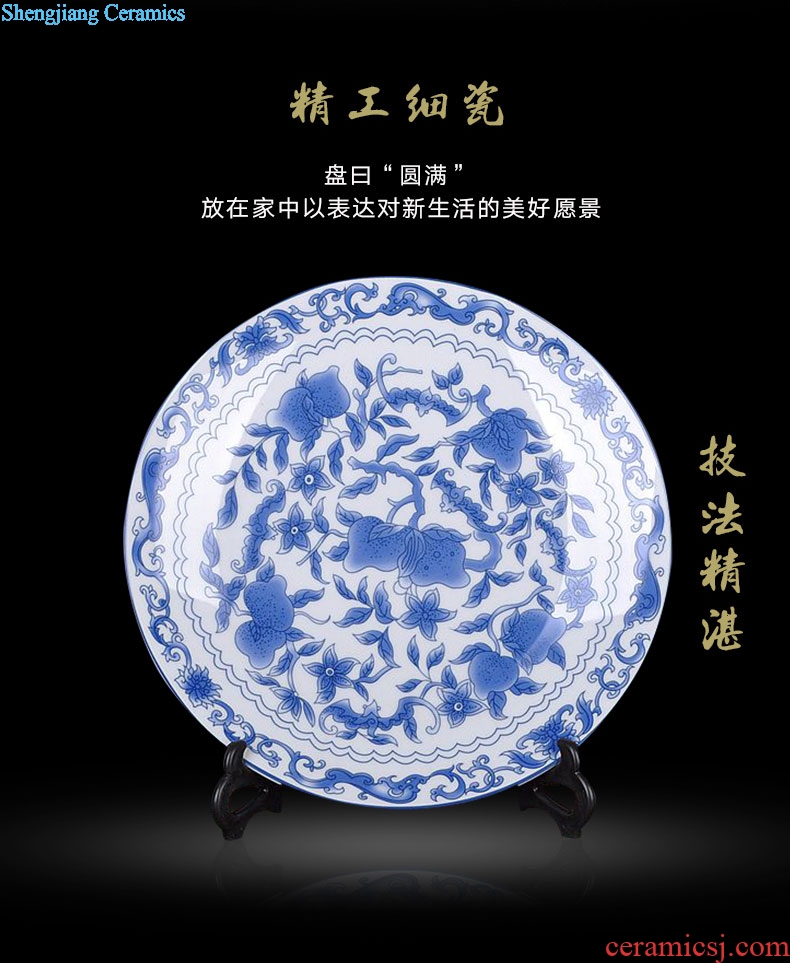 The sitting room of Chinese style household art of jingdezhen ceramics plate QingHuaPan craft supplies creative gifts furnishing articles