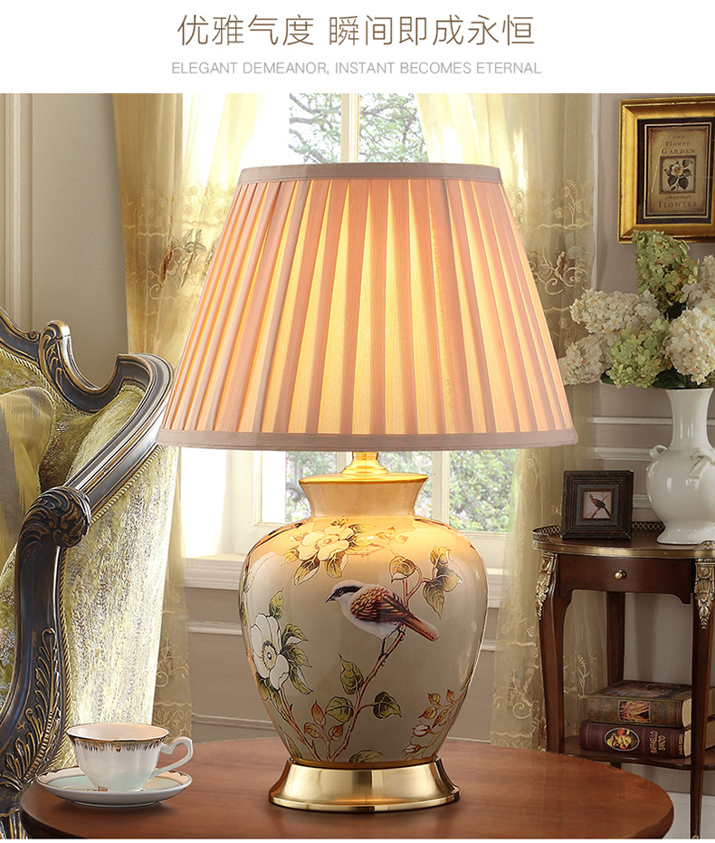 American contracted ceramic desk lamp sitting room after classical european-style luxury villa hotel atmosphere all copper lamp of bedroom the head of a bed