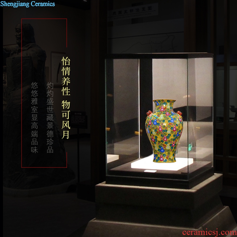 Jingdezhen ceramics archaize qing qianlong enamel colour grape grain vase Chinese crafts are sitting room
