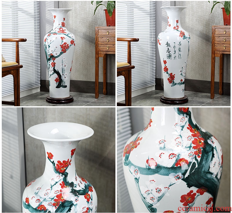 Jingdezhen ceramics of large vases, hand-painted potted european-style flower arrangement sitting room adornment is placed in porch sweets