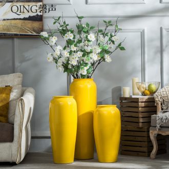 Jingdezhen ceramic vase landing TV ark yellow large dry flower arranging contemporary and contracted sitting room adornment furnishing articles