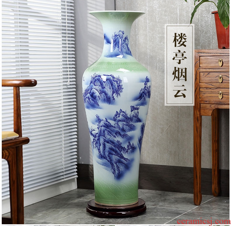 Jingdezhen ceramics of large vases, hand-painted potted european-style flower arrangement sitting room adornment is placed in porch sweets