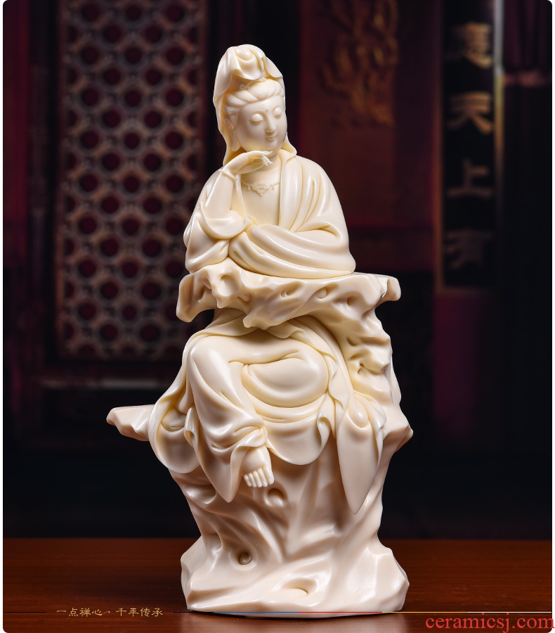 Bm provincial master Lin Jiansheng works yellow jade porcelain ceramic Buddha furnishing articles life guanyin D03-135