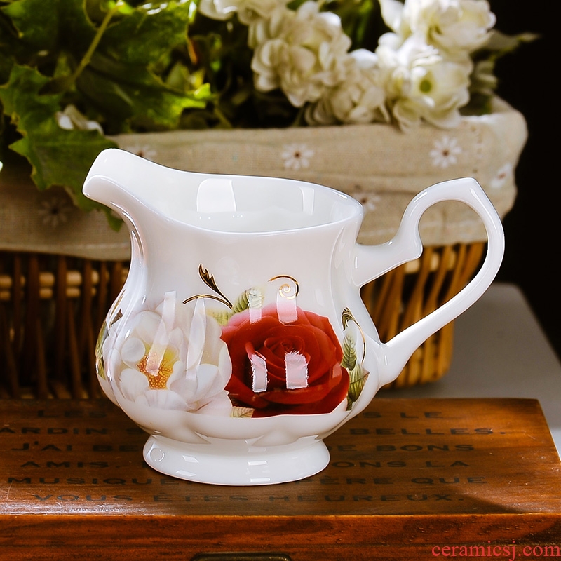 Ceramic coffee cup suit European contracted phnom penh bone porcelain coffee cup tea cups and saucers afternoon tea set