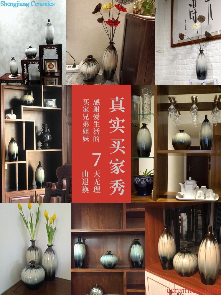 Jingdezhen ceramics kiln vase three-piece flower arrangement home furnishing articles or restoring ancient ways is the sitting room porch decoration