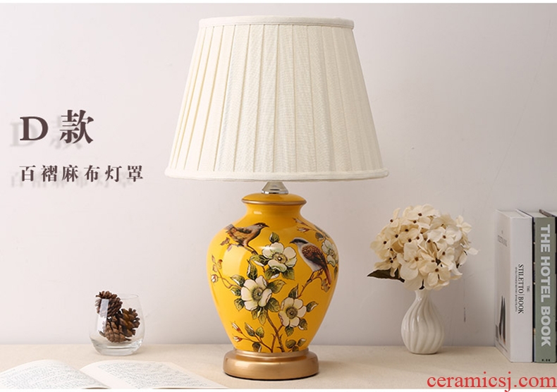 Desk lamp of bedroom the head of a bed lamp sitting room of new Chinese style restoring ancient ways American European rural warm warm light ceramic desk lamp of remote control