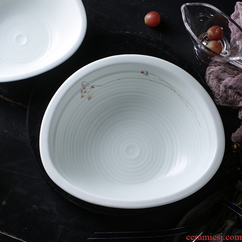 Japanese ceramic bowl large irregular soup bowl shaped hand-painted heat resistant to thicken the soup bowl of fruit salad dish bowl