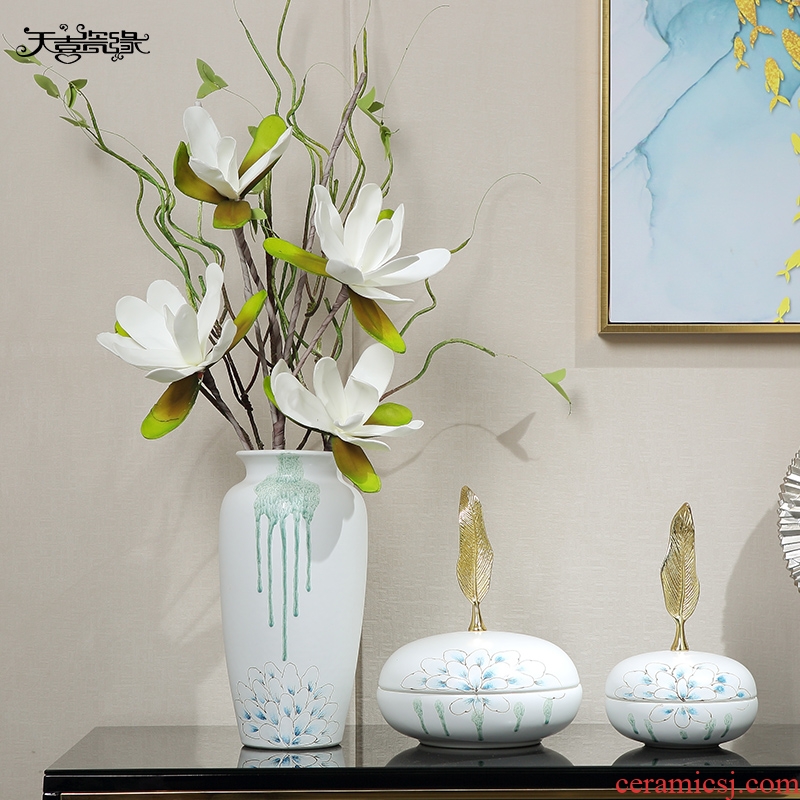Jingdezhen hand-painted ceramic vases, new Chinese style furnishing articles sitting room porch simulation flower flower TV ark home decoration