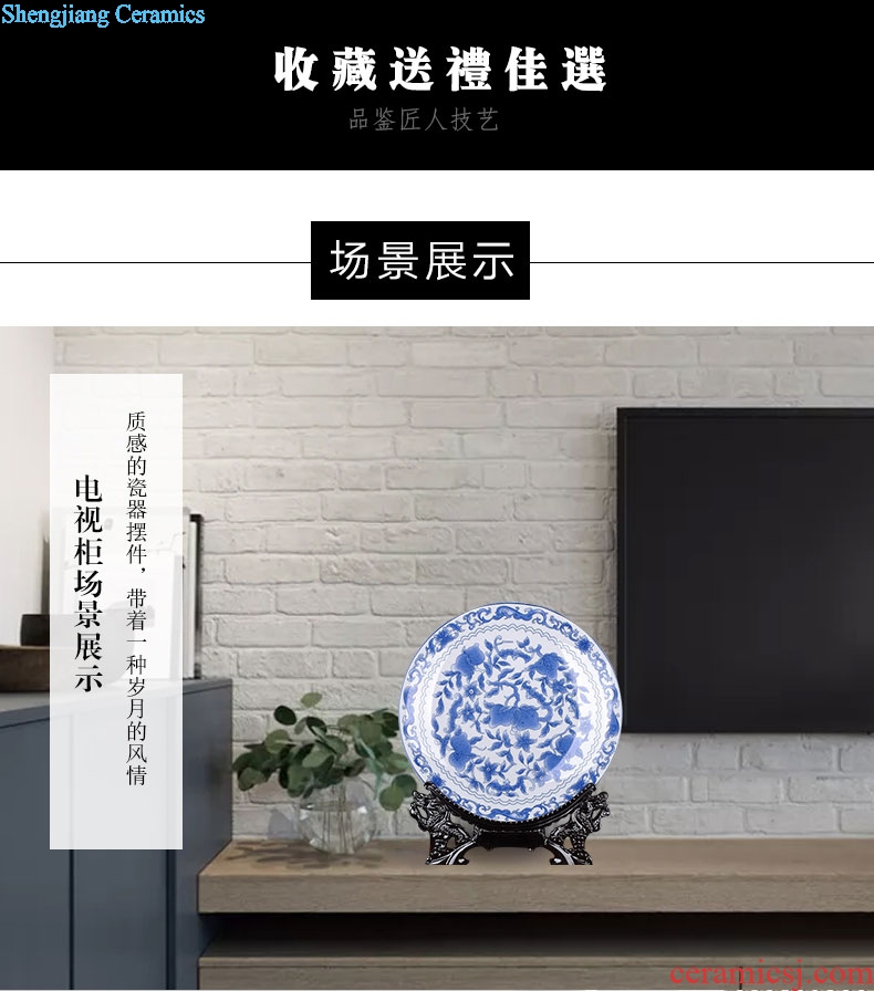 The sitting room of Chinese style household art of jingdezhen ceramics plate QingHuaPan craft supplies creative gifts furnishing articles