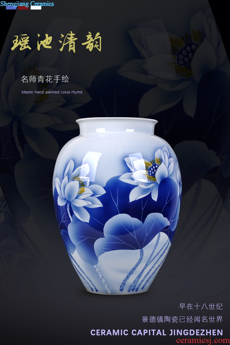 Jingdezhen blue and white ceramics hand-painted room sitting room ark new Chinese vase furnishing articles ornaments gifts