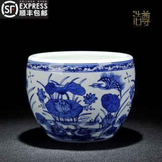 Jingdezhen ceramic antique blue and white porcelain painting and calligraphy cylinder manually sitting room rich ancient frame study Chinese porcelain vase furnishing articles