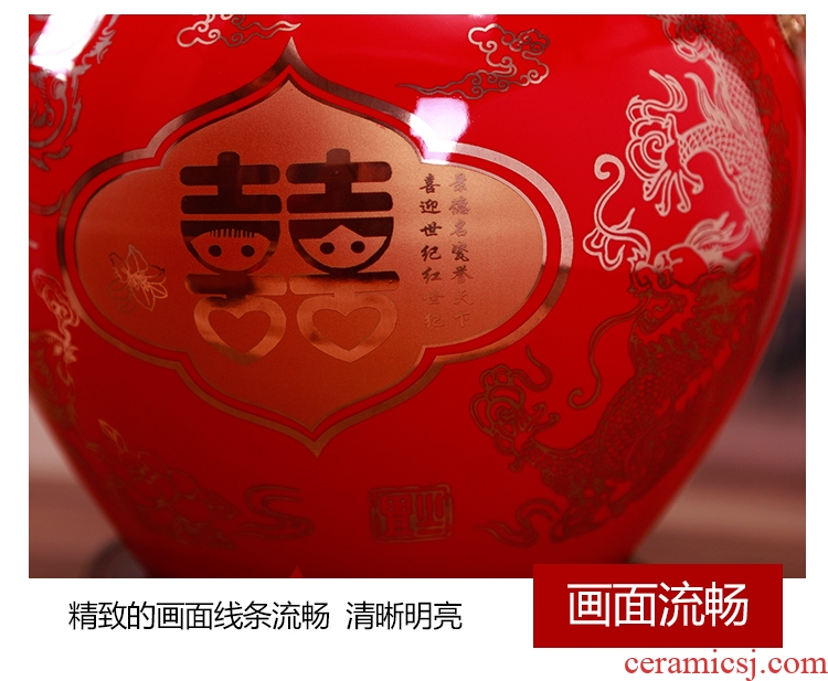 Jingdezhen ceramics China red Chinese general storage tank vase sitting room adornment is placed a wedding gift