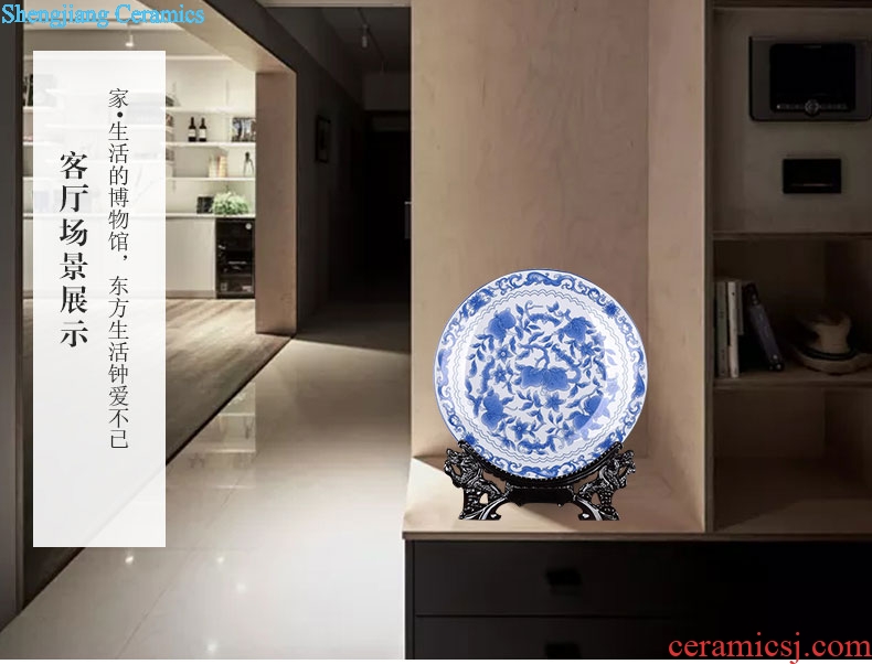 The sitting room of Chinese style household art of jingdezhen ceramics plate QingHuaPan craft supplies creative gifts furnishing articles