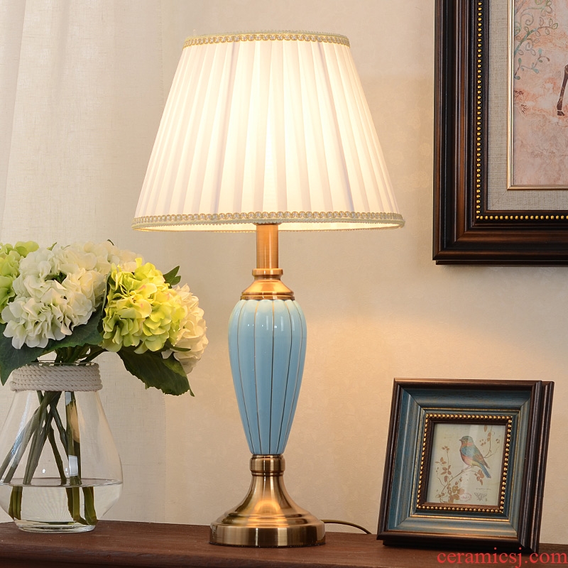 American contracted ceramic desk lamp bedroom berth lamp home sitting room study hotel villa decoration lamp
