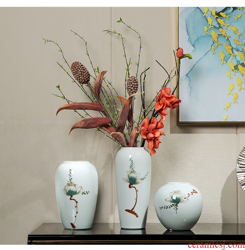 Contemporary and contracted ceramic vases, flower arranging dried flower restaurant TV ark place to live in the sitting room porch decoration decoration