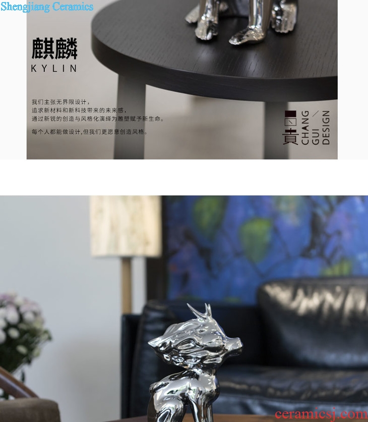 Auspicious kirin creative tea pet home decoration ceramic tea set tea ceremony decorative furnishing articles