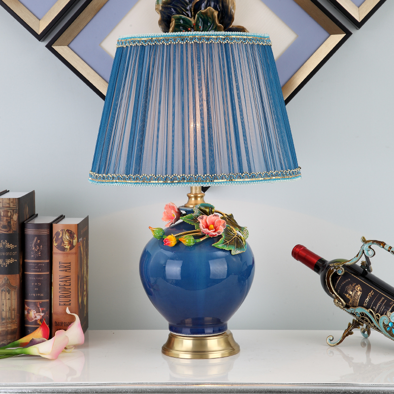 Cartel colored enamel porcelain lamp type of new Chinese style luxurious bedroom berth lamp house sitting room lighting