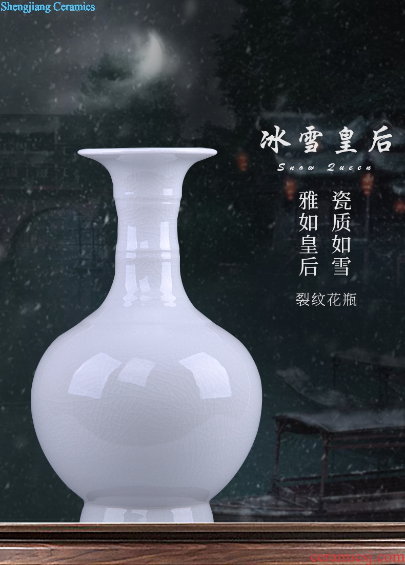 Jingdezhen porcelain ceramic vase white ice crackle borneol ceramic sitting room of Chinese style household adornment furnishing articles