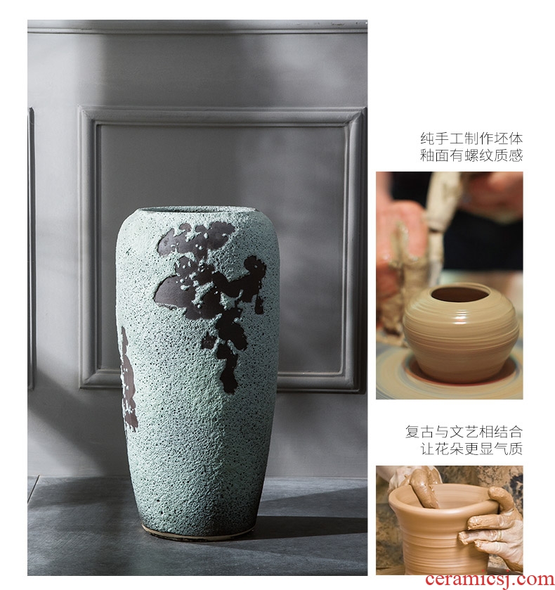 Jingdezhen ceramic furnishing articles contracted modern European fashionable sitting room lucky bamboo flower arranging dried flower porcelain vase landing