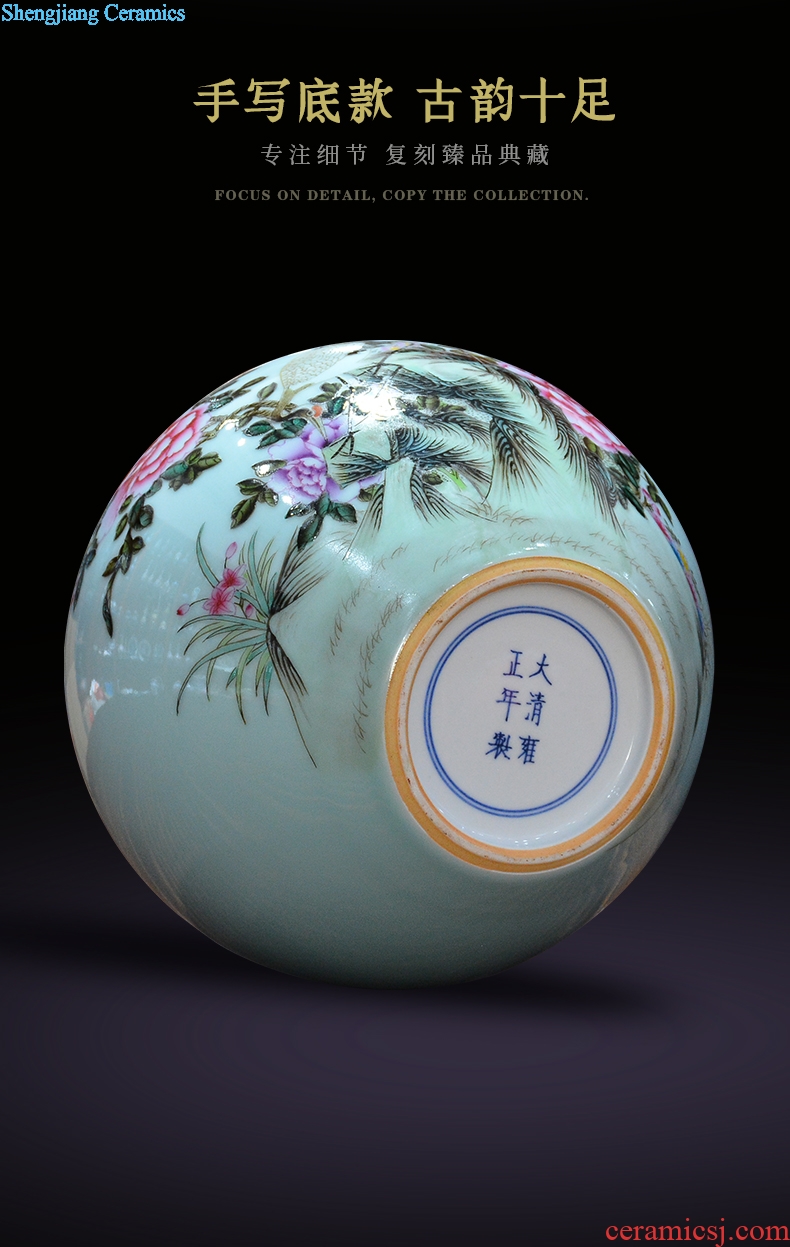 Jingdezhen ceramics imitation qing qianlong hand-painted pine crane prolong vase new Chinese style sitting room adornment is placed