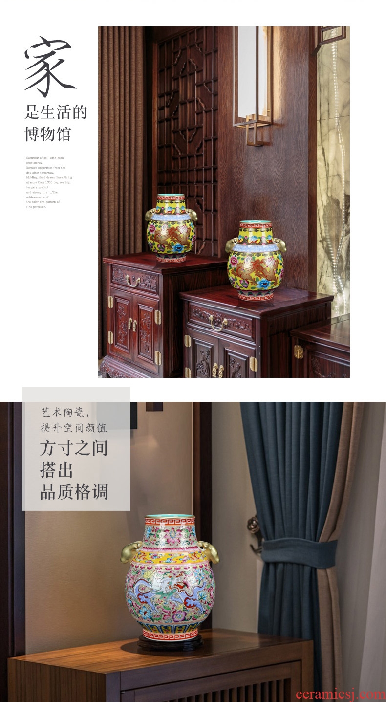 Jingdezhen ceramics archaize qing qianlong colored enamel hand-painted vases with the Chinese style living room handicraft furnishing articles