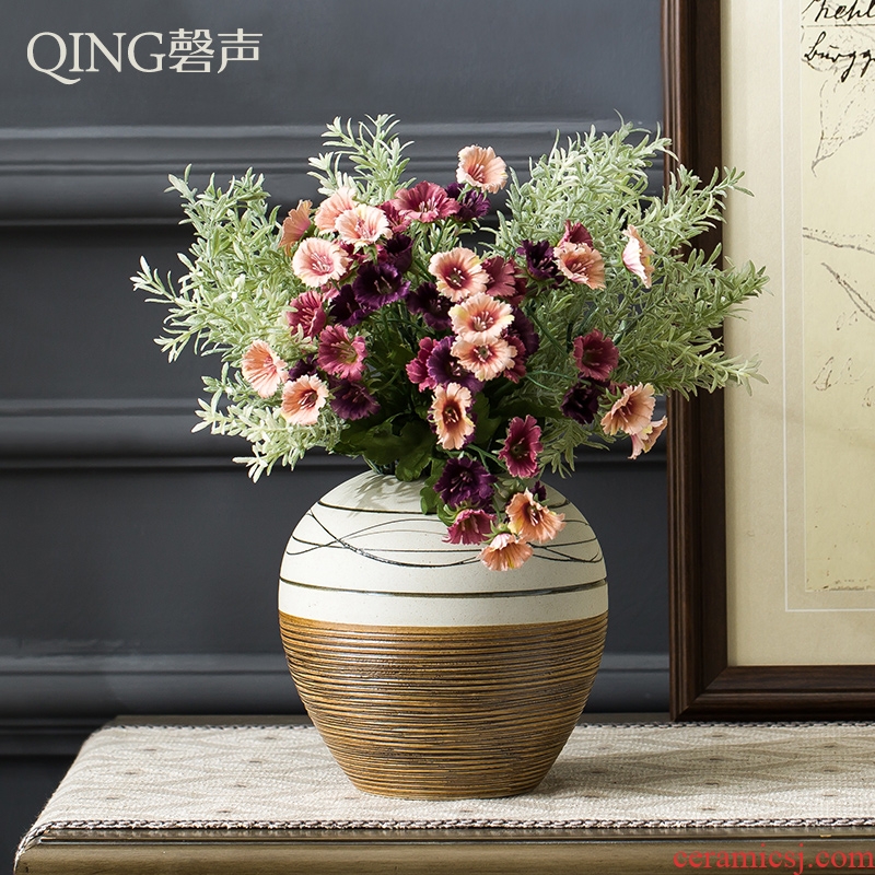 Vase is placed the sitting room art ceramic coarse pottery flower arranging dried flower decoration porcelain clay Chinese style restoring ancient ways desktop decoration