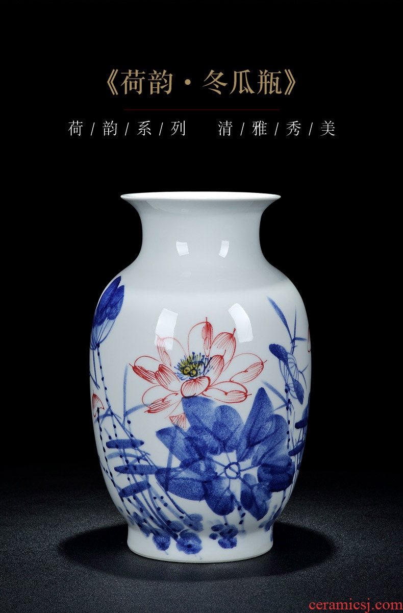 Jingdezhen ceramic hand-painted vases furnishing articles Chinese freehand brushwork in traditional Chinese lotus sitting room adornment flower arrangement of blue and white porcelain porcelain flowers