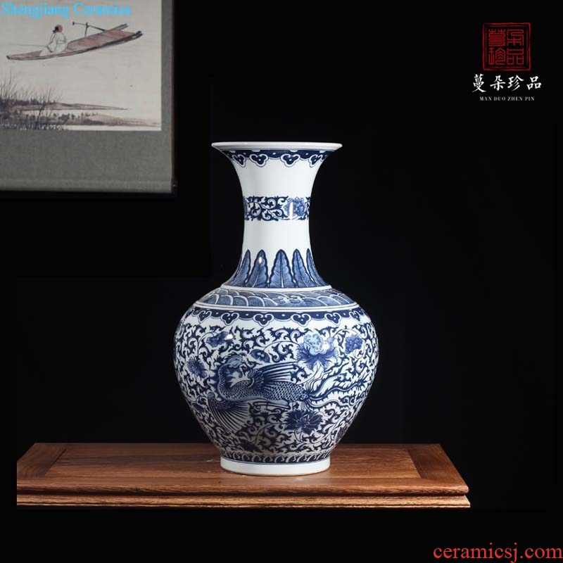 Longfeng grain blue and white tree hand-painted hand-painted longfeng grain blue and white porcelain vase atmosphere