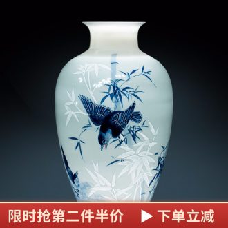 Hand blue and white porcelain vases, famous master of jingdezhen ceramics decoration of Chinese style home sitting room adornment is placed