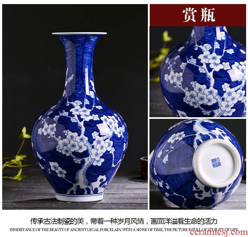 Antique blue and white porcelain vase of jingdezhen ceramics new Chinese style classical home sitting room rich ancient frame place decoration