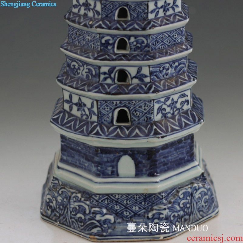 Jingdezhen blue and white porcelain porcelain decoration pagoda household decoration decoration wenchang towers blue and white tower