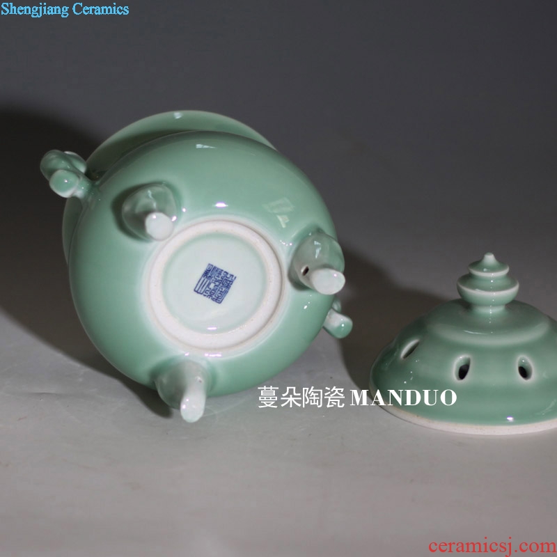 Jingdezhen shadow green ceramic censer ears porcelain present high-grade triangle censer mosquito-repellent incense ta