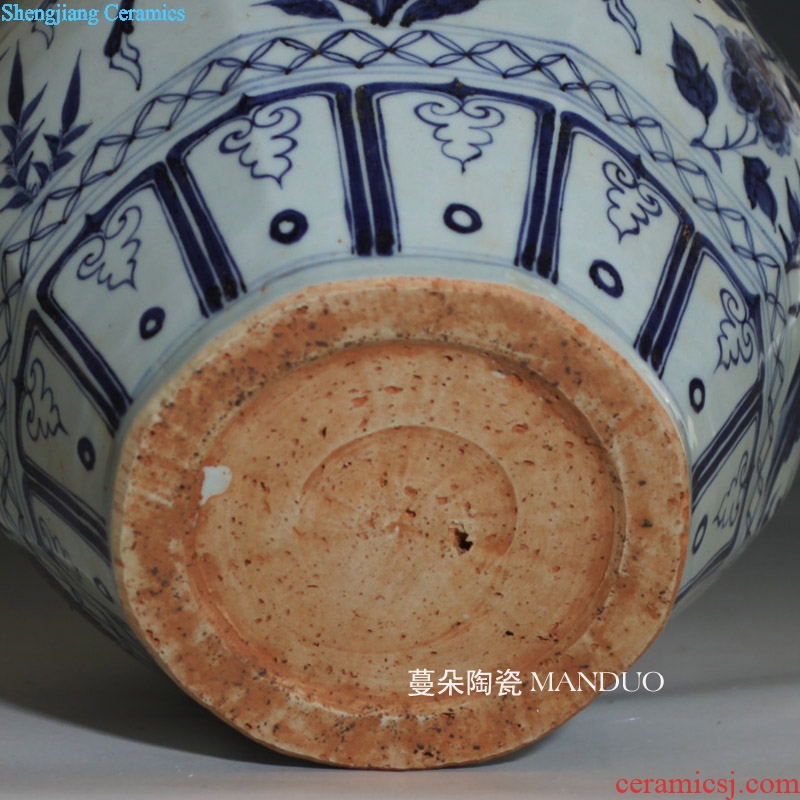 Imitation of yuan blue and white peony dragon large pot of yuan dynasty blue and white peony dragon benevolent ears porcelain pot original embryo
