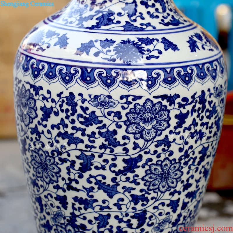 Hand-painted put lotus flower fish bottle of blue and white porcelain of jingdezhen ceramics landing sitting room feng shui big vase furnishing articles 67 cm