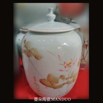 Jingdezhen 30 cm high flat cap can install 10 jins m ceramic porcelain jar of oil tank