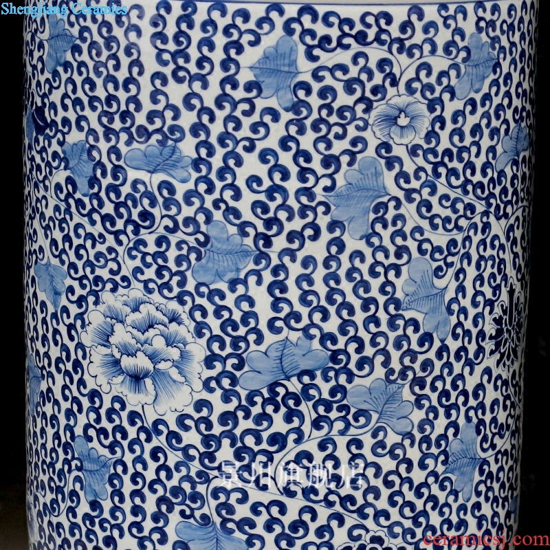 Jingdezhen ceramic of large vases, sitting room of Chinese style household furnishing articles hand-painted of blue and white porcelain lotus flower vase of porcelain of admiralty