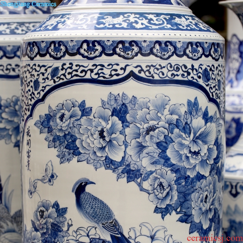 Hand-painted blooming flowers large blue and white porcelain vase of jingdezhen ceramics home sitting room of large hotel furnishing articles