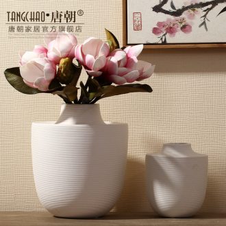 The tang dynasty white ceramic flower vases furnishing articles contemporary and contracted fashion household soft adornment sitting room office