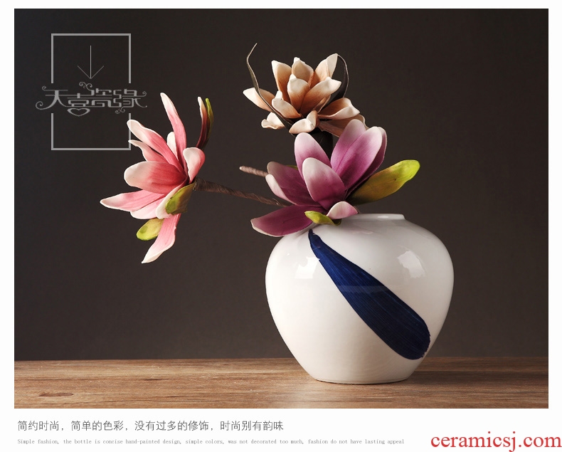 Contemporary and contracted style ceramic vase three-piece creative living room TV ark home decoration furnishing articles dried flowers
