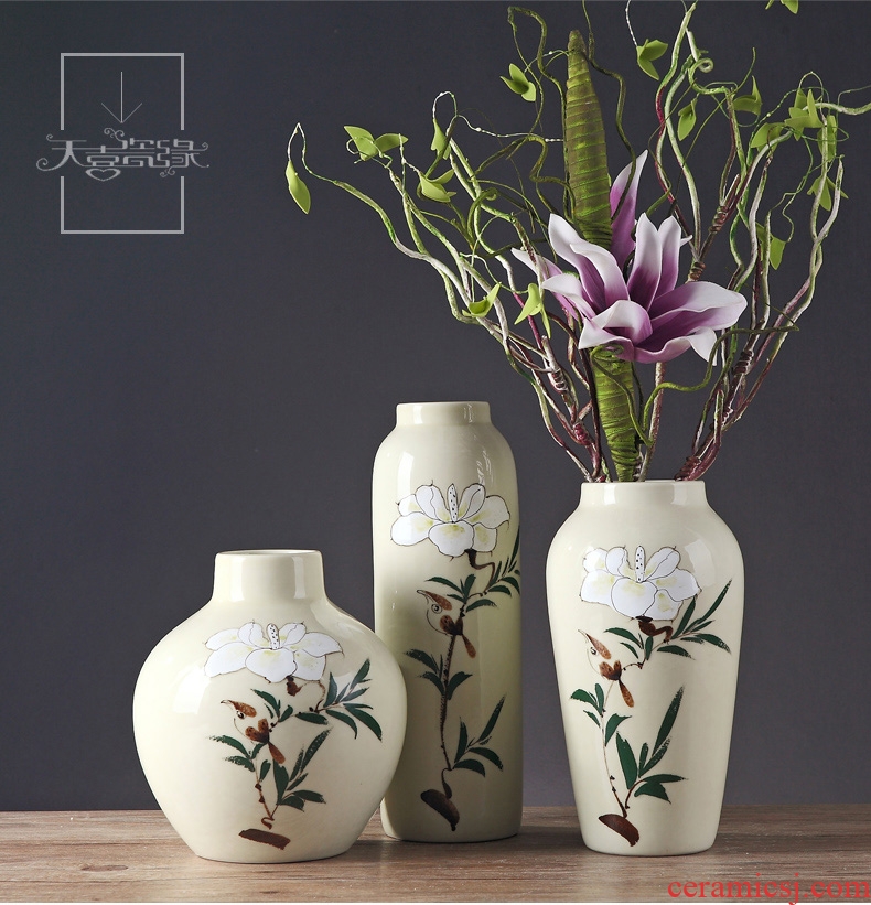 Jingdezhen contemporary and contracted sitting room european-style household ceramic vase creative dry flower arranging flowers soft adornment is placed