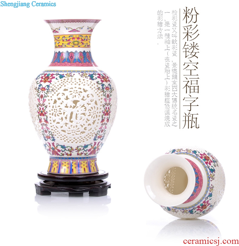 Jingdezhen ceramics ivory and exquisite hollow out of blue and white porcelain vase classical modern household act the role ofing is tasted furnishing articles in the living room