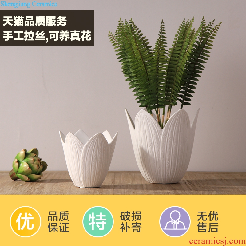 Tang dynasty insert white ceramic vase furnishing articles contemporary and contracted fashion household soft adornment between example sitting room decoration