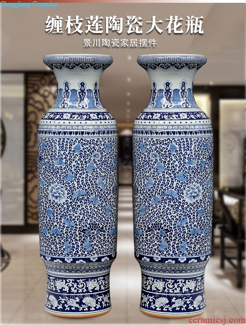 Jingdezhen ceramic of large vases, sitting room of Chinese style household furnishing articles hand-painted of blue and white porcelain lotus flower vase of porcelain of admiralty