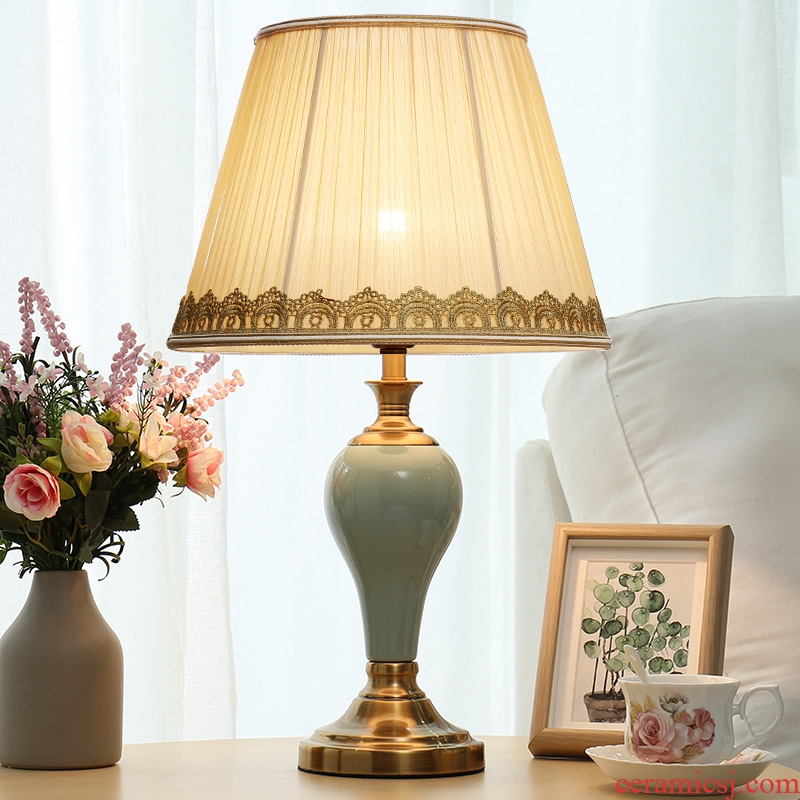 American desk lamp ceramic romantic wedding room home European Nordic ins contracted and contemporary sweet bedroom berth lamp