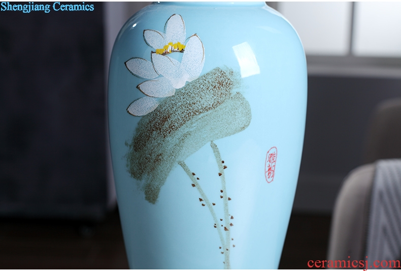Jingdezhen ceramic vase desktop China household of Chinese style decoration flower arranging office furnishing articles in the living room