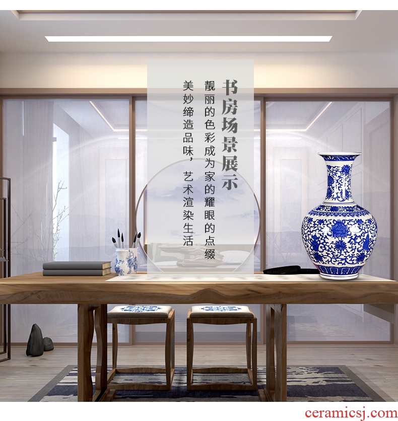 Blue and white porcelain vase of jingdezhen ceramics furnishing articles sitting room adornment rich ancient frame decoration of new Chinese style household flower arrangement