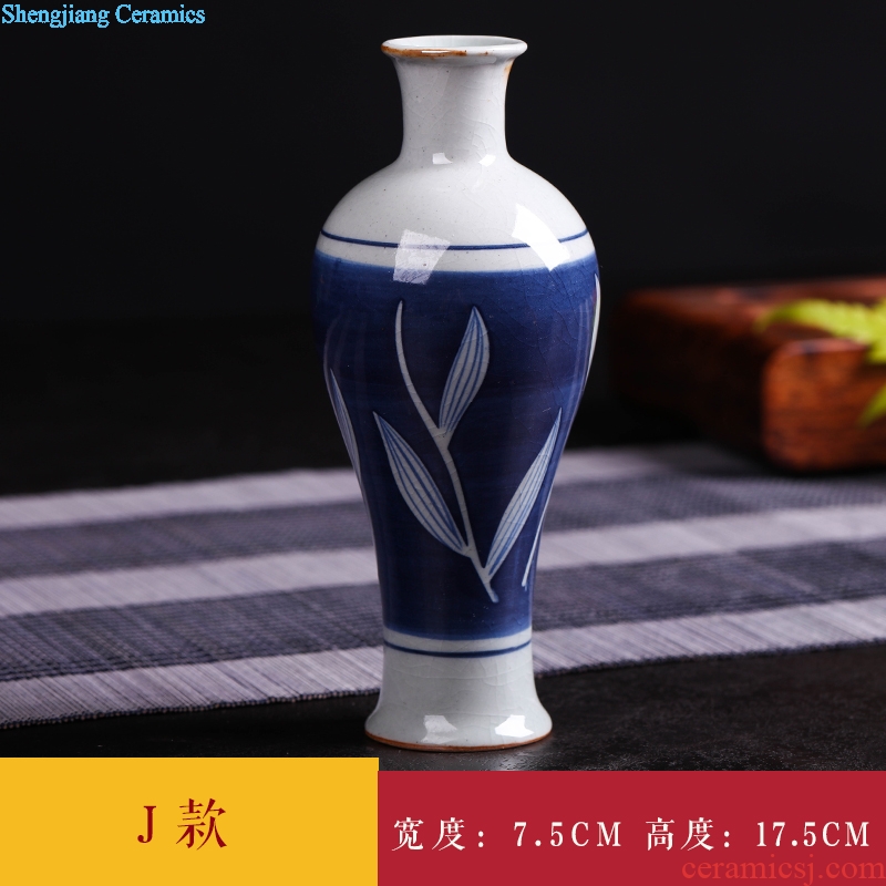 Jingdezhen ceramics furnishing articles mini ceramic hand-painted floret bottle pet fresh flower vase China tea